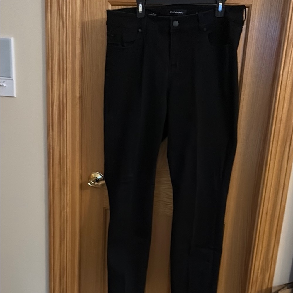 Liverpool Black Straight Leg Jeans Classic Style